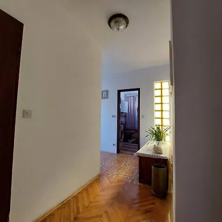 Lena Apartment