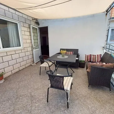 Apartment Lena